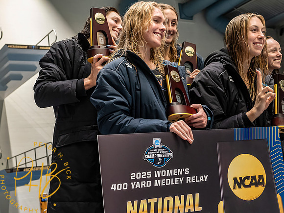 400-medley-relay-awards- 2025Women's  NCAA D1 S&D 2400-Edit