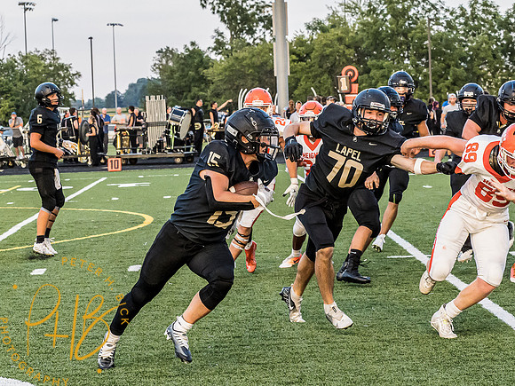 Lapel Football 2022 0373-Edit