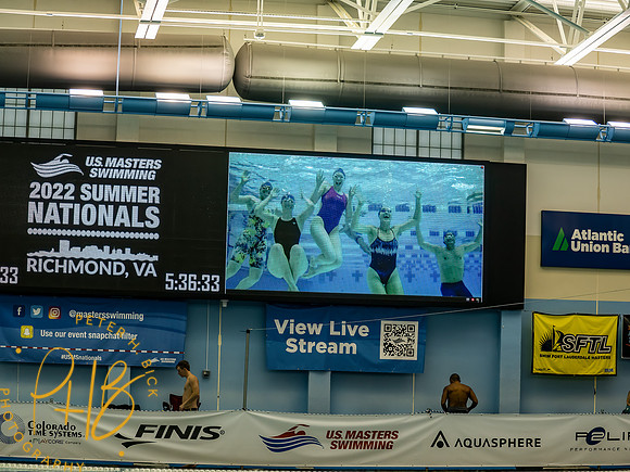 venue-jumbo-board- 2022 USMS Summe Nats 2971-Edit