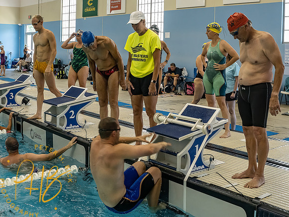 on-deck-coaches- 2022 USMS Summe Nats 0549-Edit
