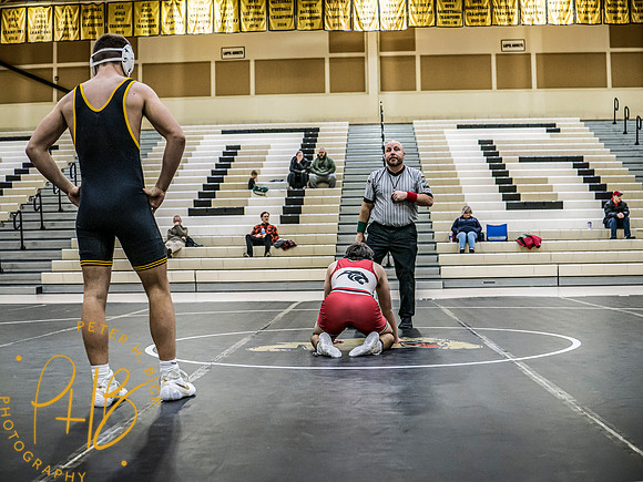 Lapel Wrestling 2024-25 0748-Edit