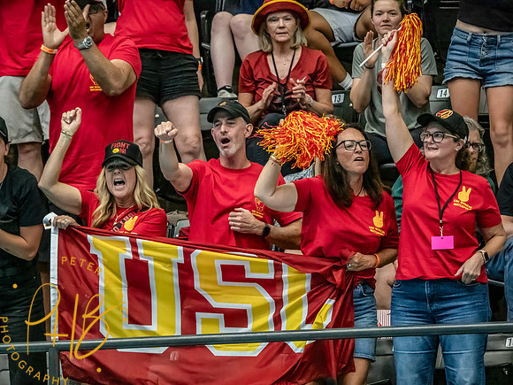 fans- 2025 NCAA Women's Water Polo 1281-Edit