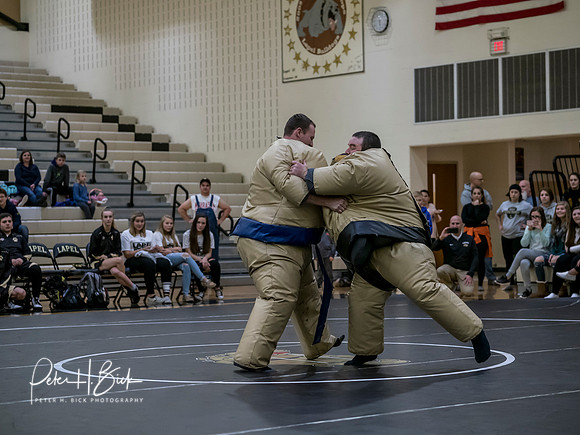 Lapel Wrestling 2018-19 0115