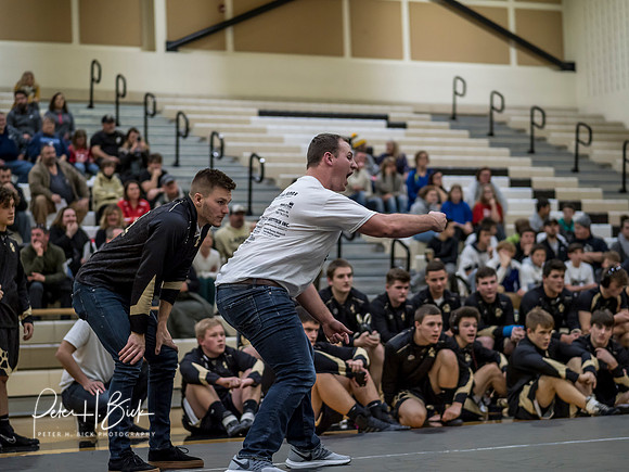 Lapel Wrestling 2018-19 0243