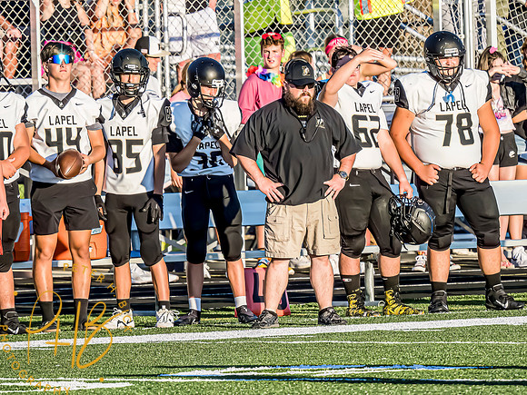 Lapel Football 2022 0811-Edit